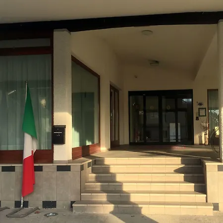 호텔 Internazionale