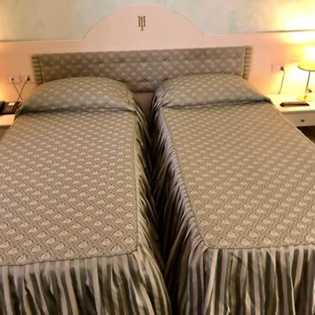 Internazionale Hotel 3*