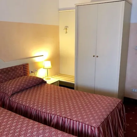 Hotel Internazionale 3*