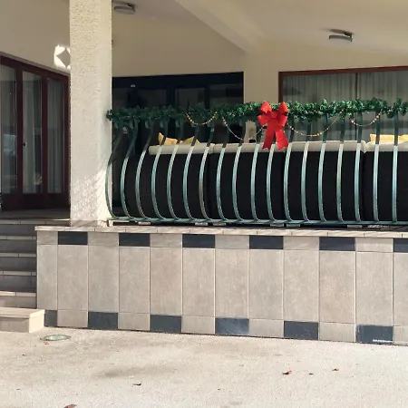 호텔 Internazionale